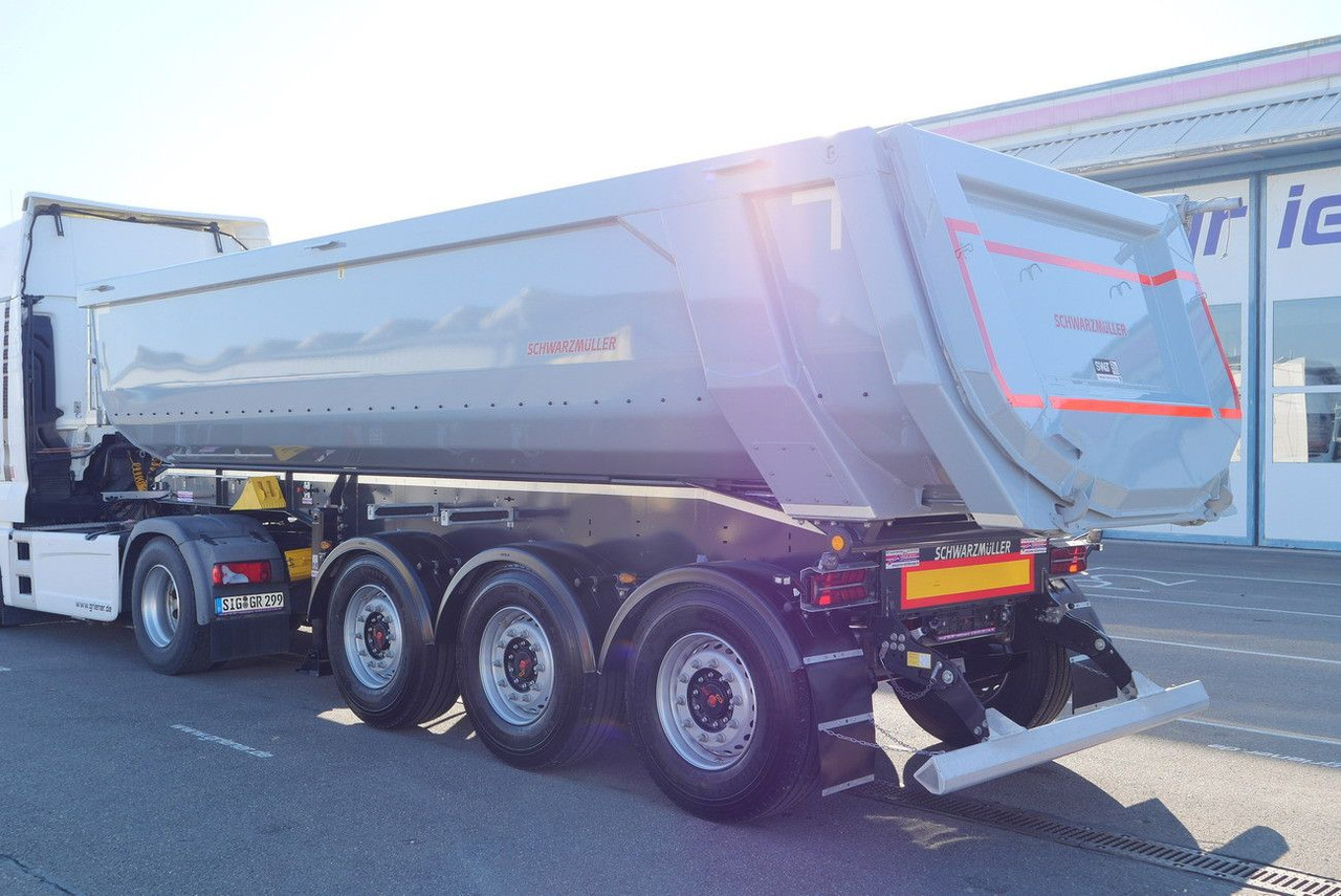 Schwarzmüller K -SERIE / ALUMULDE /STAHLEINLAGE 5430 kg /25m³ - Semirremolque volquete: foto 2 Schwarzmüller K -SERIE / ALUMULDE /STAHLEINLAGE 5430 kg /25m³ - Semirremolque volquete: foto 2