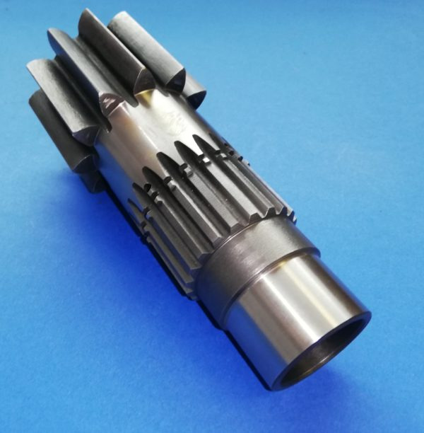 010170A Yanmar B25 Swing Motor Shaft - Reductor de giro para Maquinaria de construcción: foto 2 010170A Yanmar B25 Swing Motor Shaft - Reductor de giro para Maquinaria de construcción: foto 2