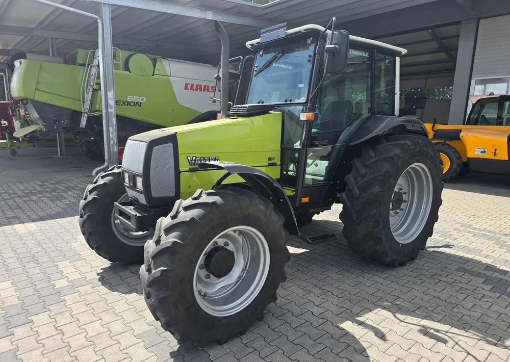 Valtra 800 - Tractor: foto 2 Valtra 800 - Tractor: foto 2