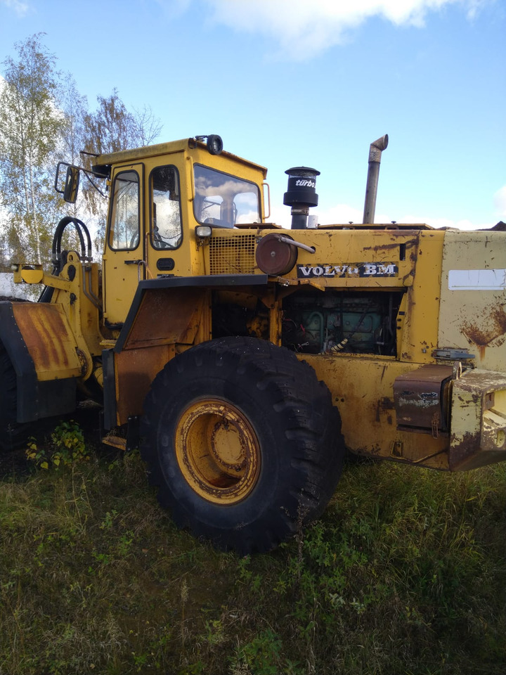 VOLVO L120 - Cargadora de ruedas: foto 1 VOLVO L120 - Cargadora de ruedas: foto 1
