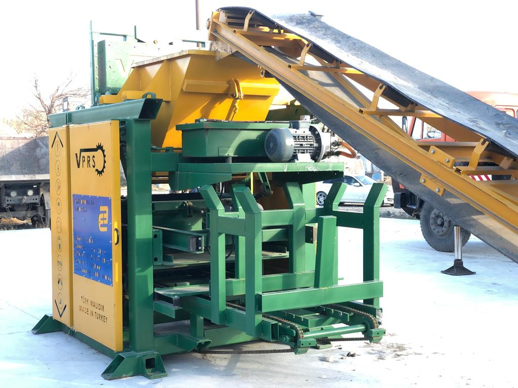 Economic Concrete Block Machine - Máquina bloquera: foto 4 Economic Concrete Block Machine - Máquina bloquera: foto 4