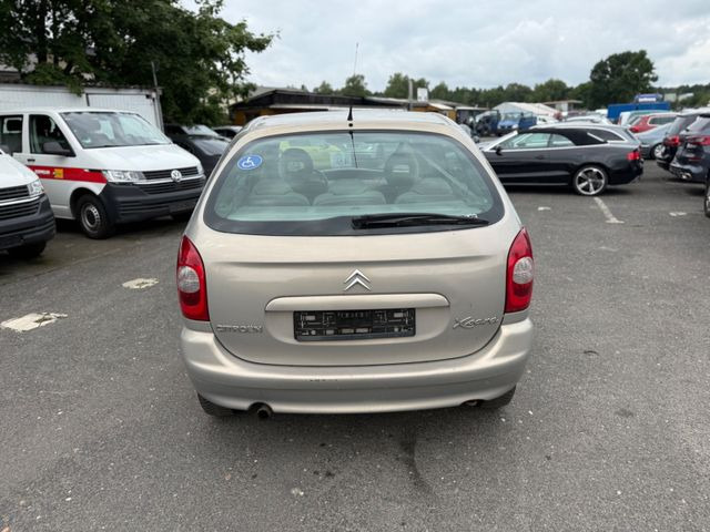 Citroën Xsara Picasso 1.8 16V Exclusive - Berlina: foto 5 Citroën Xsara Picasso 1.8 16V Exclusive - Berlina: foto 5