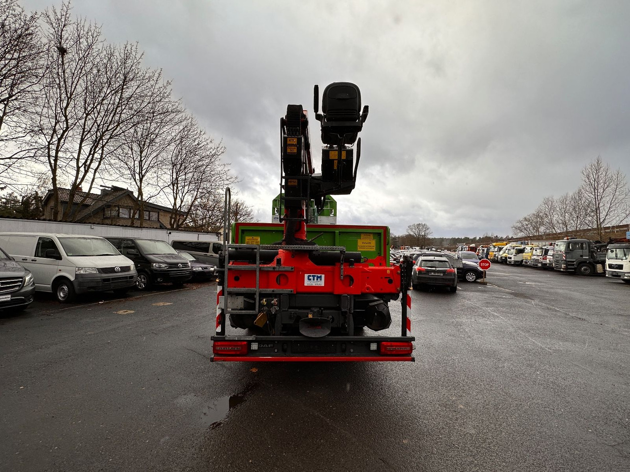 DAF CF 370 mit Kran Klima Tempomat - Camión caja abierta, Camión grúa: foto 4 DAF CF 370 mit Kran Klima Tempomat - Camión caja abierta, Camión grúa: foto 4