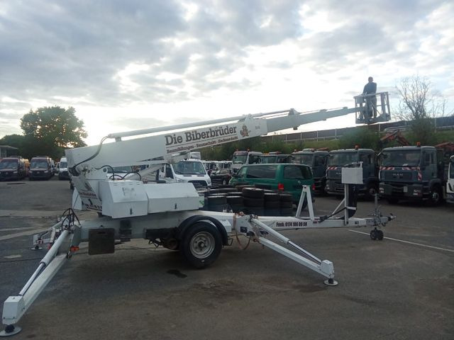 DENKA - LIFT DL 25 - Plataforma elevadora remolcable: foto 3 DENKA - LIFT DL 25 - Plataforma elevadora remolcable: foto 3