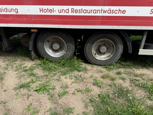 Tank Karl ZK 107 - Remolque caja cerrada: foto 4 Tank Karl ZK 107 - Remolque caja cerrada: foto 4