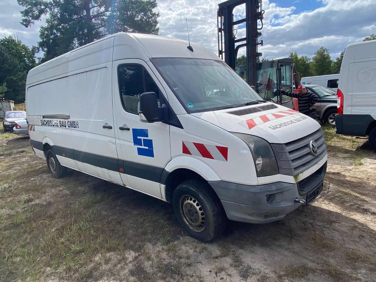 Volkswagen Crafter Kasten 35 lang L3H2 Hochdach - Furgón: foto 1 Volkswagen Crafter Kasten 35 lang L3H2 Hochdach - Furgón: foto 1