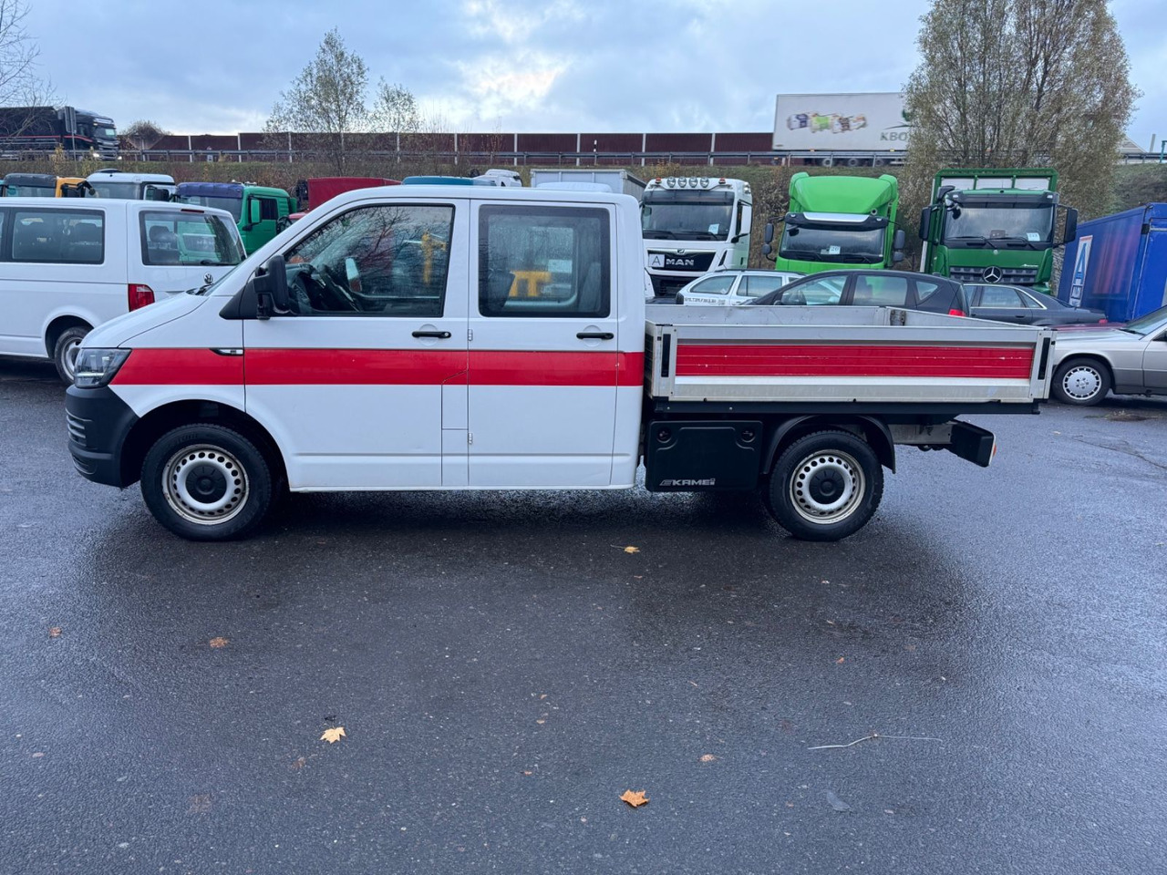 Volkswagen T6 Automatik Pritsche lang Doppelkabine - Furgoneta caja abierta: foto 4 Volkswagen T6 Automatik Pritsche lang Doppelkabine - Furgoneta caja abierta: foto 4