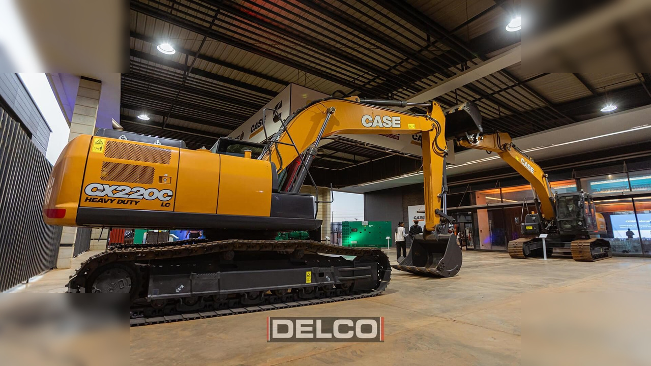 CASE CX220C LC - Excavadora de cadenas: foto 2 CASE CX220C LC - Excavadora de cadenas: foto 2