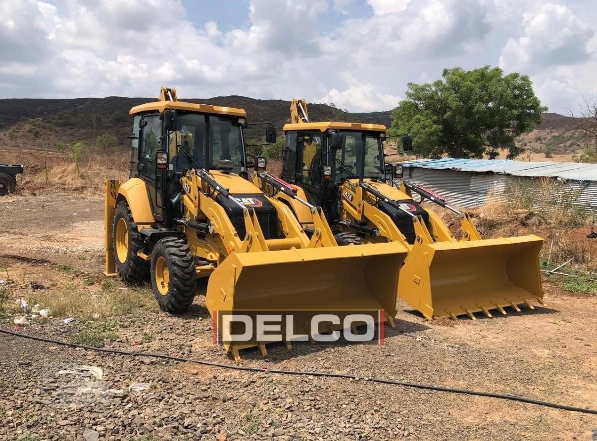 Retroexcavadora nuevo CATERPILLAR 424: foto 11