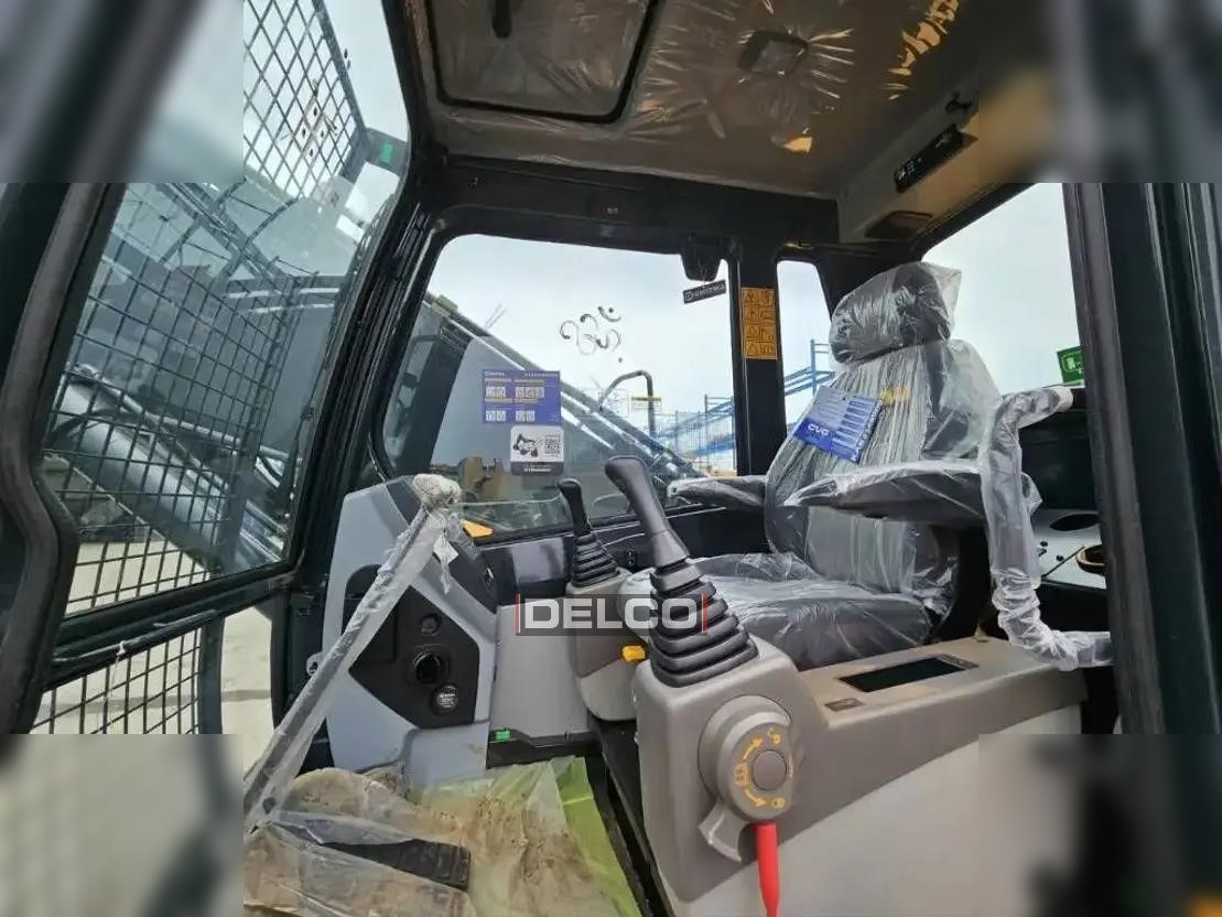 Excavadora de cadenas nuevo HYUNDAI ROBEX 215L SMART PLUS: foto 9