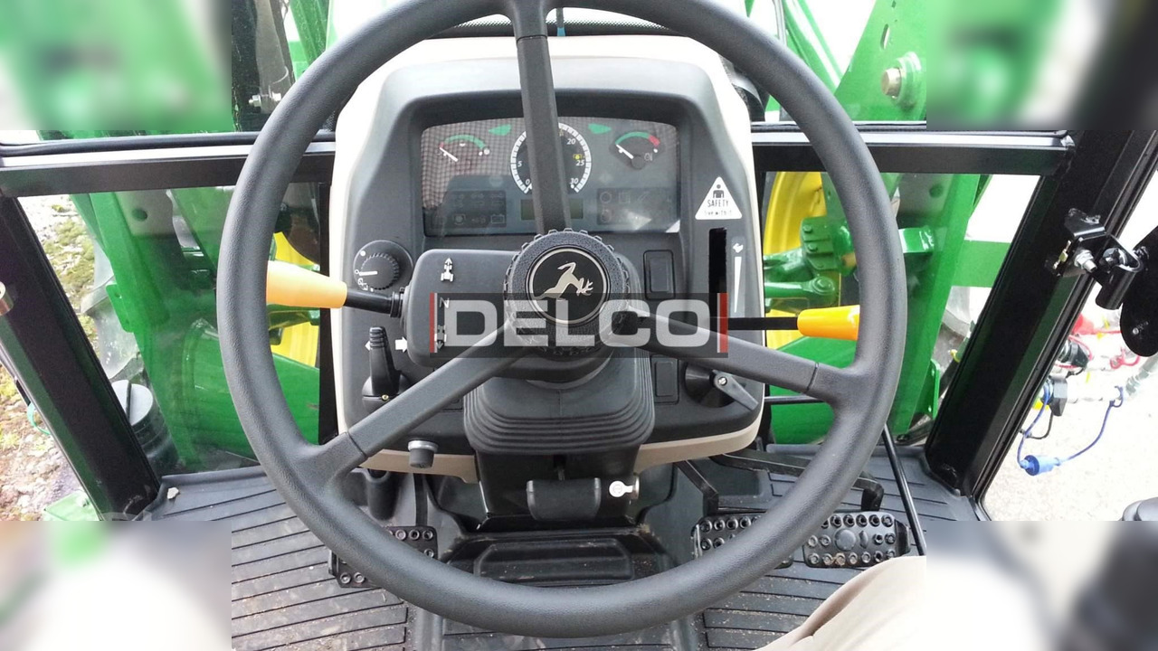 JOHN DEERE 5075E - Tractor: foto 4 JOHN DEERE 5075E - Tractor: foto 4