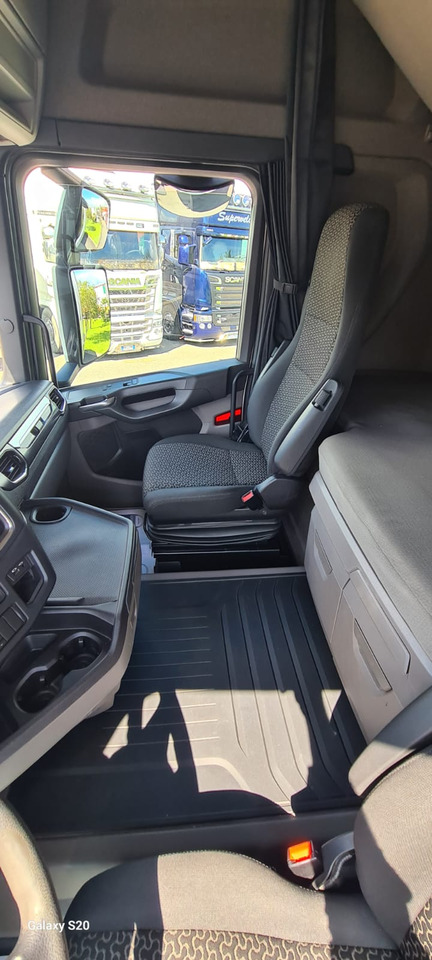 Arrendamiento de SCANIA R500  A4X2LA SCANIA R500  A4X2LA: foto 7