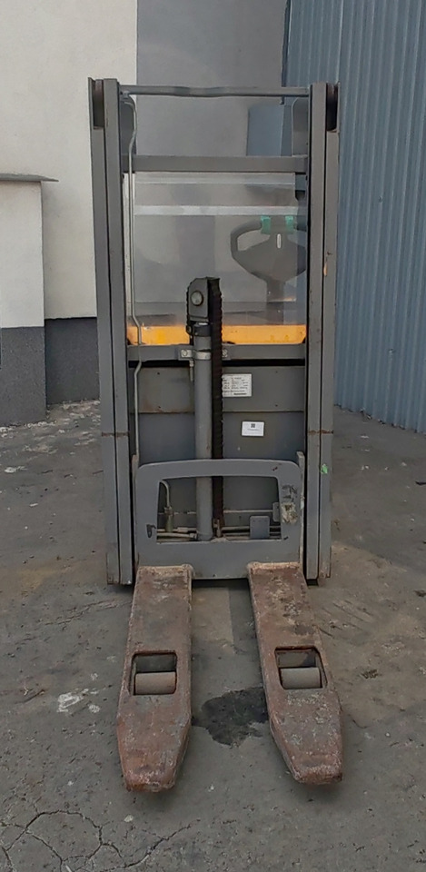 Jungheinrich EJC 112 2.5m/ flee lift/ 2105mh/ 2017y - Apilador: foto 4 Jungheinrich EJC 112 2.5m/ flee lift/ 2105mh/ 2017y - Apilador: foto 4