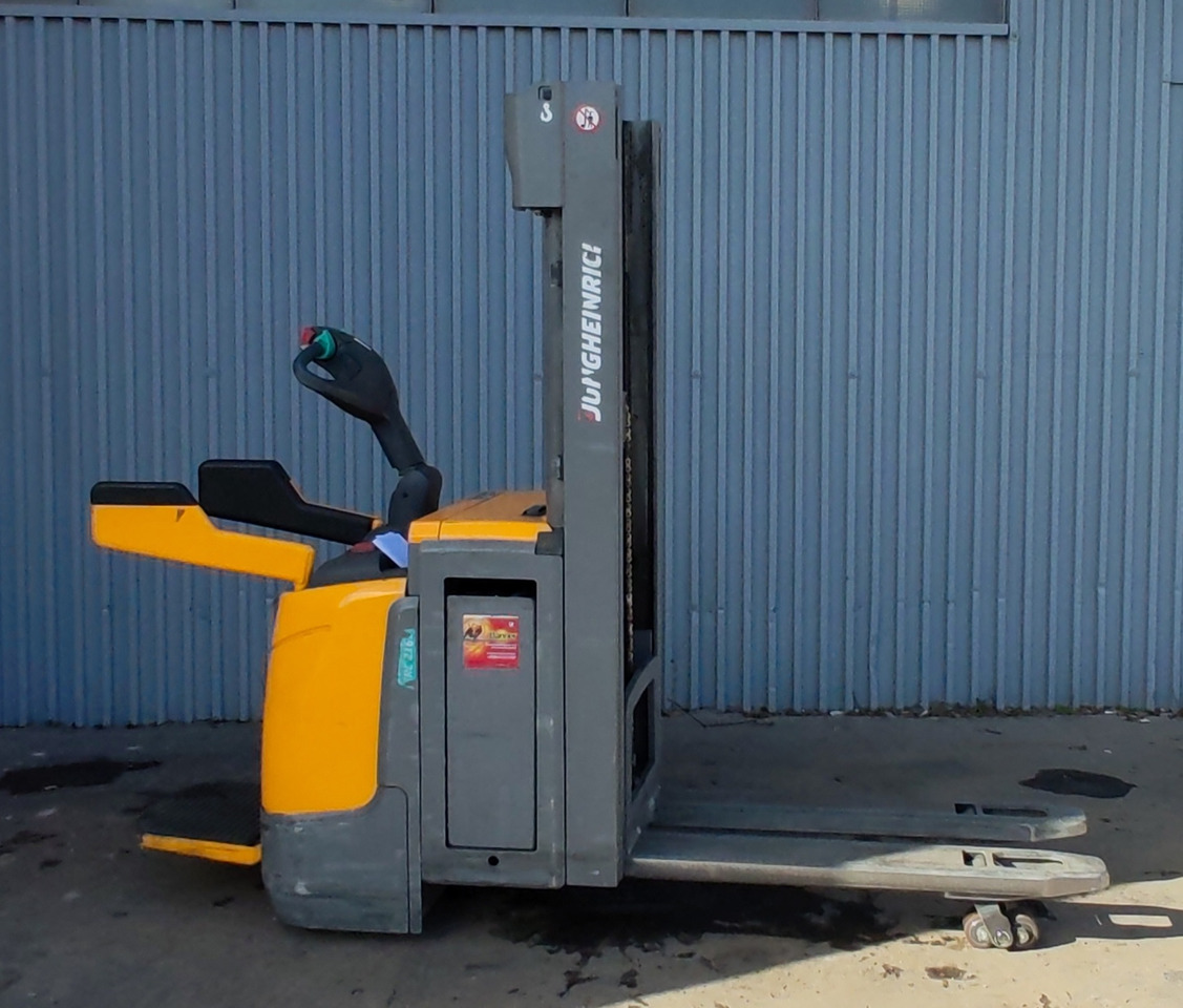 Jungheinrich ERC 216z / 2018y/ initiallift/ 7761h - Apilador: foto 5 Jungheinrich ERC 216z / 2018y/ initiallift/ 7761h - Apilador: foto 5