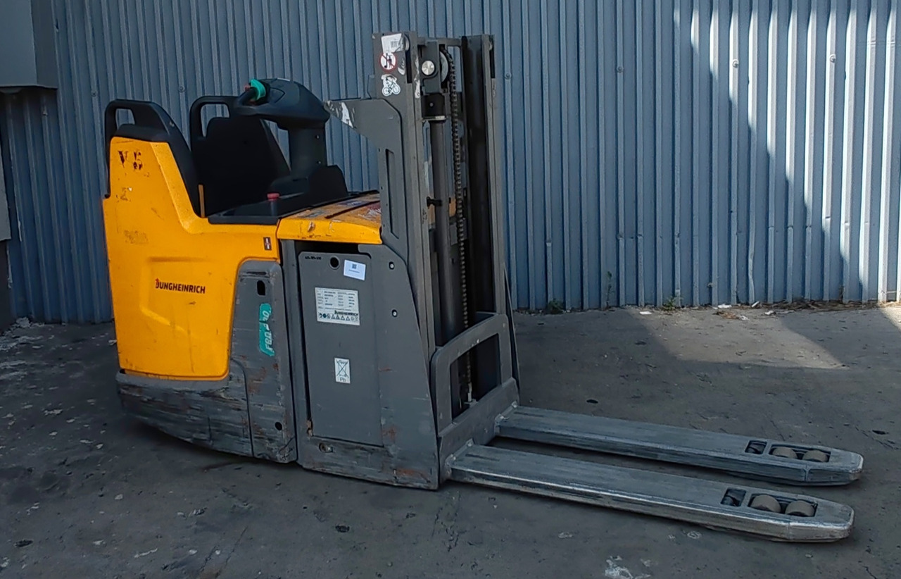 Jungheinrich ERD 220 2m/5072mh/2019y - Apilador: foto 2 Jungheinrich ERD 220 2m/5072mh/2019y - Apilador: foto 2