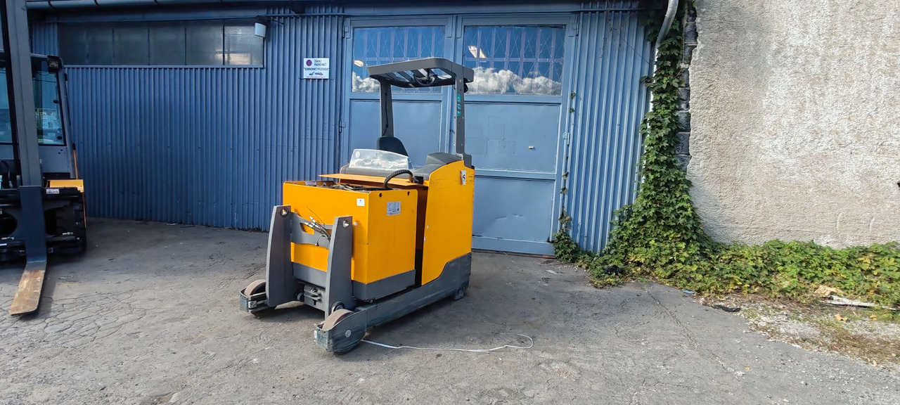 Jungheinrich ETM 216 8.42m/ 2019y/ 1.6t/ 10824h - Retráctil: foto 2 Jungheinrich ETM 216 8.42m/ 2019y/ 1.6t/ 10824h - Retráctil: foto 2