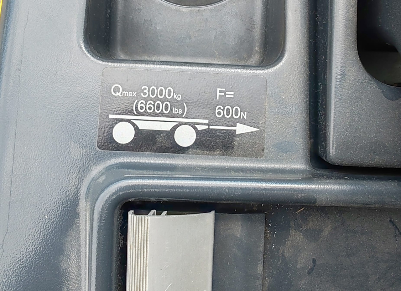 Jungheinrich EZS130 Li-Ion 2019yy/ 769mh - Remolcadora: foto 5 Jungheinrich EZS130 Li-Ion 2019yy/ 769mh - Remolcadora: foto 5