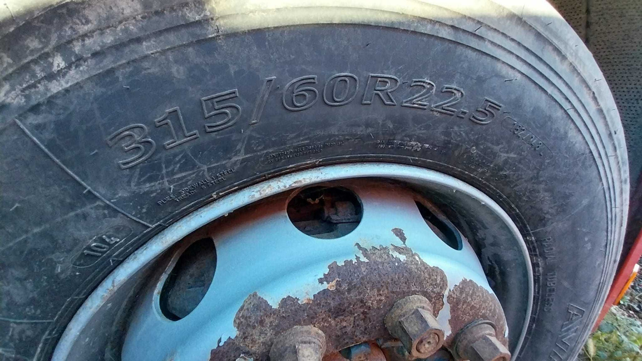 Opony kompletne do IVECO STRALIS 500 - Rueda completa para Camión: foto 3 Opony kompletne do IVECO STRALIS 500 - Rueda completa para Camión: foto 3