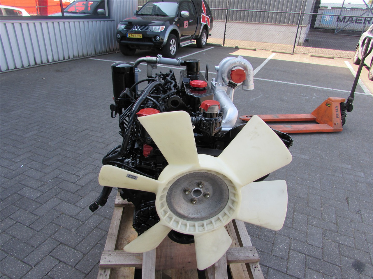 Mitsubishi RECON D04FR -KDP2TAAC / D04FR 74Kw @ 2000 rpm - Motor para Excavadora: foto 5 Mitsubishi RECON D04FR -KDP2TAAC / D04FR 74Kw @ 2000 rpm - Motor para Excavadora: foto 5