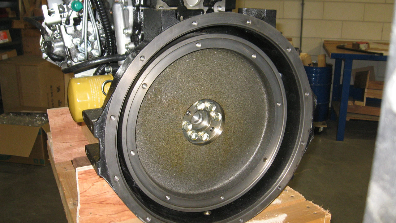 Mitsubishi S4S-Z3DT65SP 62 kW @ 2500 rpm - Motor para Cargadora: foto 5 Mitsubishi S4S-Z3DT65SP 62 kW @ 2500 rpm - Motor para Cargadora: foto 5