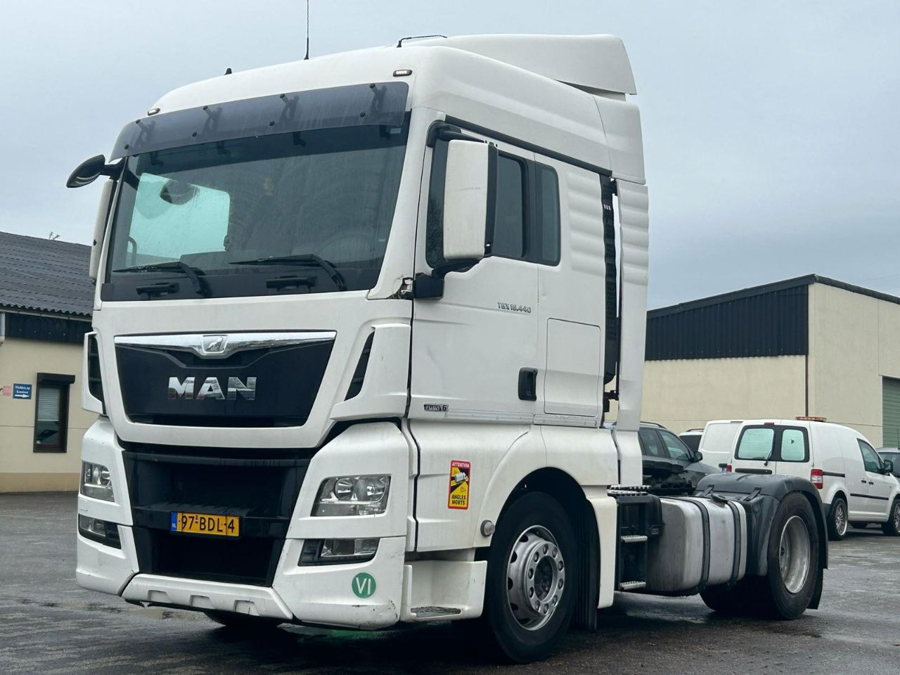 MAN TGX bj. 2013 / Euro 6 / 984.KM - Cabeza tractora: foto 3 MAN TGX bj. 2013 / Euro 6 / 984.KM - Cabeza tractora: foto 3