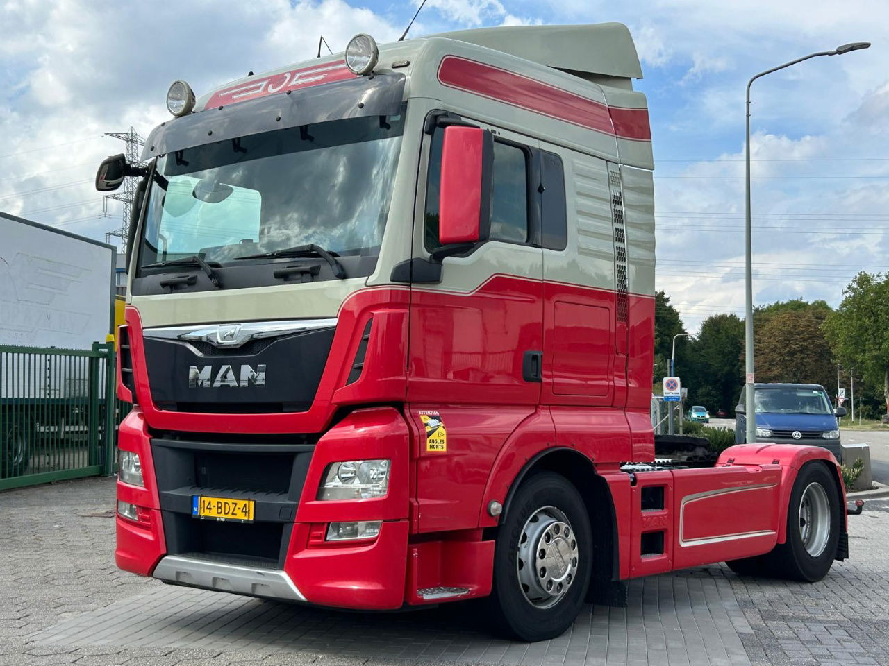 MAN TGX / bj. 2014 / automaat, 12v / APK - Cabeza tractora: foto 2 MAN TGX / bj. 2014 / automaat, 12v / APK - Cabeza tractora: foto 2