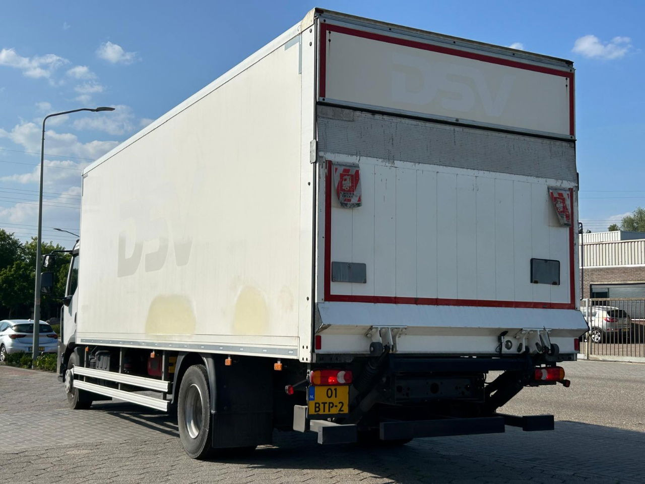 Renault D / bj. 2019 / APK / 16t - Camión caja cerrada: foto 5 Renault D / bj. 2019 / APK / 16t - Camión caja cerrada: foto 5