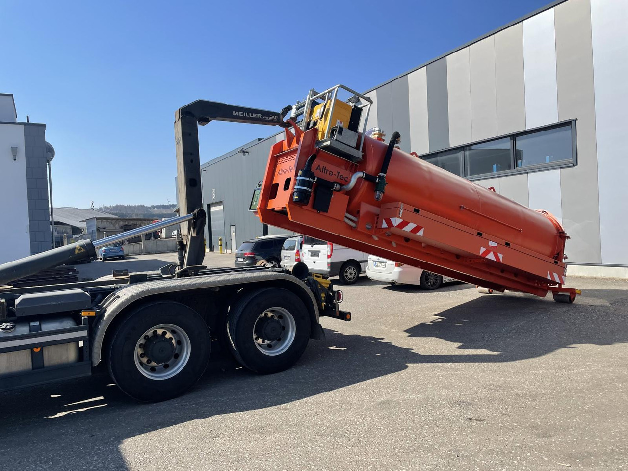 Contenedor de gancho nuevo S-Vac 10m³ vacuum hook lifting roll-of container 10m³: foto 7 Contenedor de gancho nuevo S-Vac 10m³ vacuum hook lifting roll-of container 10m³: foto 7