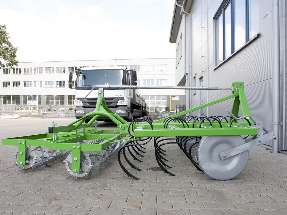 Bomet Saatbettkombination / Tilling set / Cultivateur / Aggregato di coltivazione / Agregado de labranza / Культиватор / Agregat uprawowy - Cultivador: foto 5 Bomet Saatbettkombination / Tilling set / Cultivateur / Aggregato di coltivazione / Agregado de labranza / Культиватор / Agregat uprawowy - Cultivador: foto 5