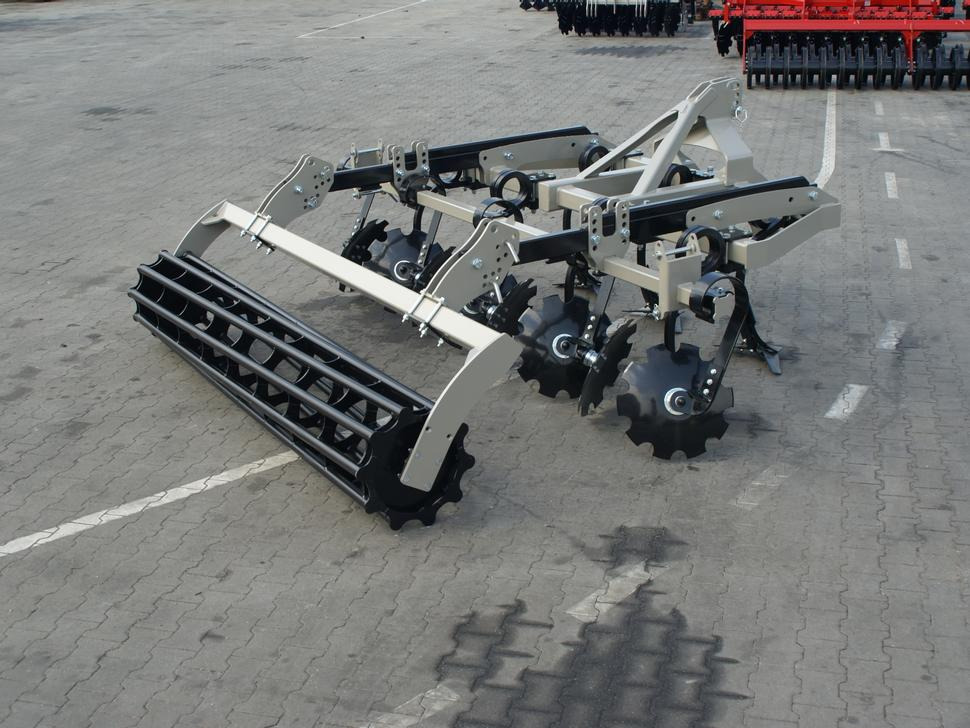 Arrendamiento de ROLEX Flügelschargrubber / Stubble cultivator / Dechaumeur à dents / Стерневой культиватор / Agregat podorywkowy 3 m ROLEX Flügelschargrubber / Stubble cultivator / Dechaumeur à dents / Стерневой культиватор / Agregat podorywkowy 3 m: foto 12