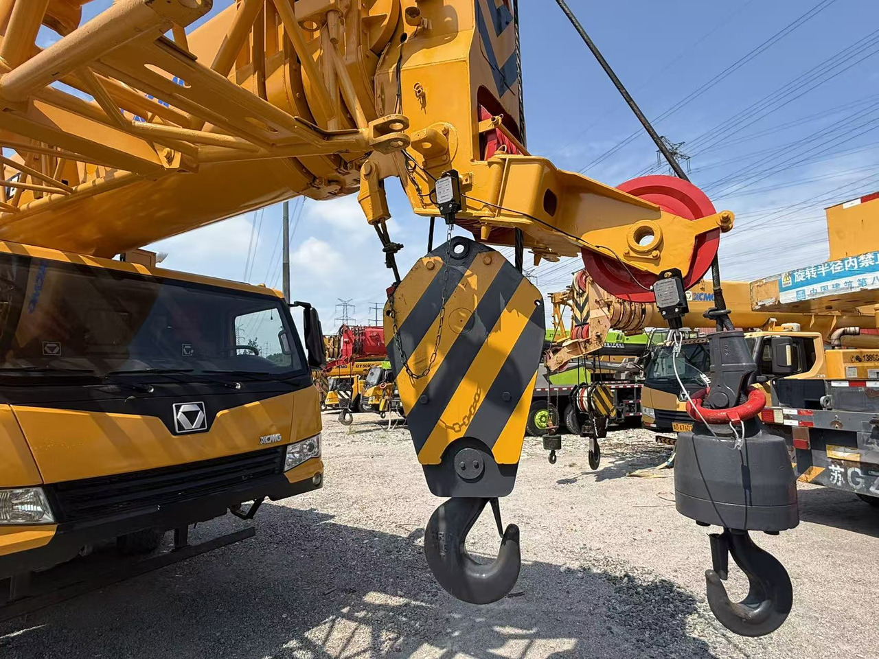 XCMG XCMG - Grúa sobre orugas: foto 4 XCMG XCMG - Grúa sobre orugas: foto 4