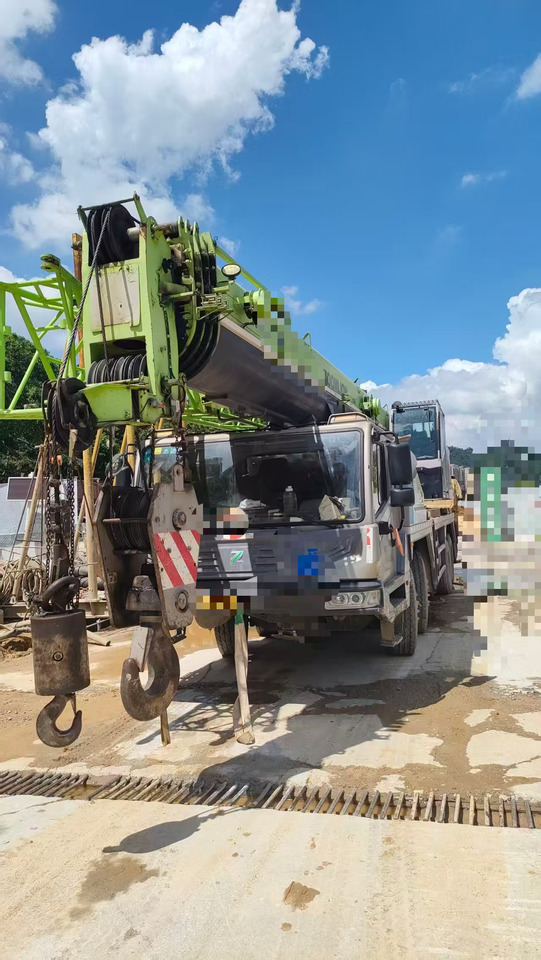 ZOOMLION ZOOMLION ZOOMLION - Autogrúa: foto 1 ZOOMLION ZOOMLION ZOOMLION - Autogrúa: foto 1