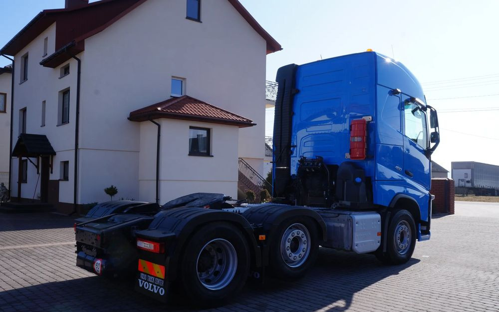Volvo FH 460 PUSHER 6X2 OŚ SKRĘTNA PODNOSZONA FH 500 - Cabeza tractora: foto 4 Volvo FH 460 PUSHER 6X2 OŚ SKRĘTNA PODNOSZONA FH 500 - Cabeza tractora: foto 4