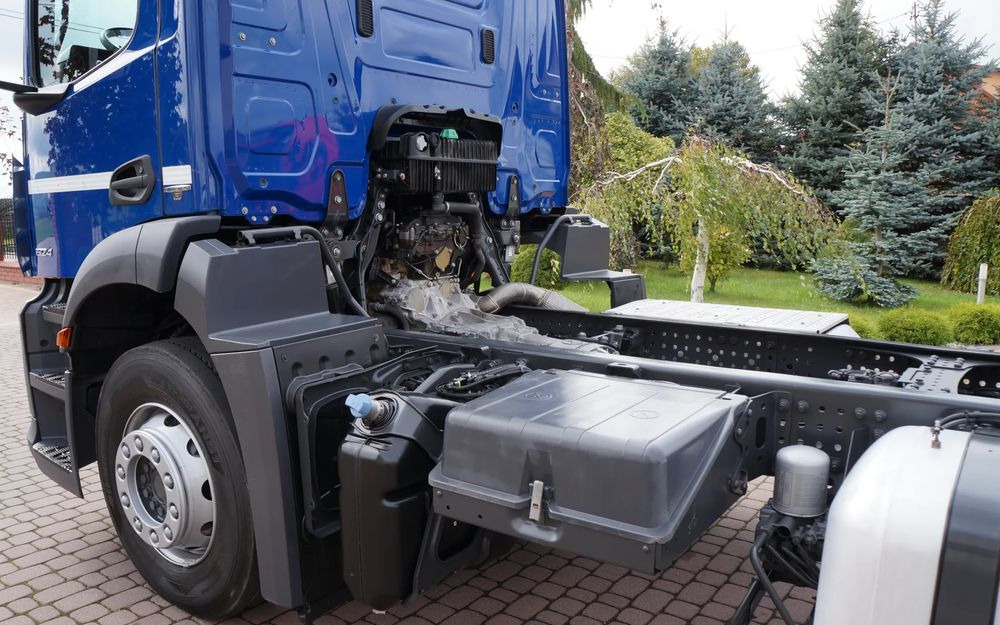 Mercedes-Benz ANTOS 1824 ACTROS EURO 6 RAMA DO ZABUDOWY ROZSTAW OSI 3.80M ANTOS 1830 1827 - Camión chasis: foto 5 Mercedes-Benz ANTOS 1824 ACTROS EURO 6 RAMA DO ZABUDOWY ROZSTAW OSI 3.80M ANTOS 1830 1827 - Camión chasis: foto 5