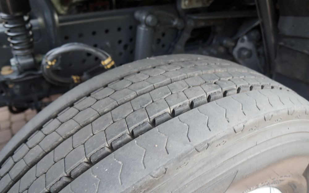 Camión chasis Mercedes-Benz ANTOS 1824 ACTROS EURO 6 RAMA DO ZABUDOWY ROZSTAW OSI 3.80M ANTOS 1830 1827: foto 10 Camión chasis Mercedes-Benz ANTOS 1824 ACTROS EURO 6 RAMA DO ZABUDOWY ROZSTAW OSI 3.80M ANTOS 1830 1827: foto 10