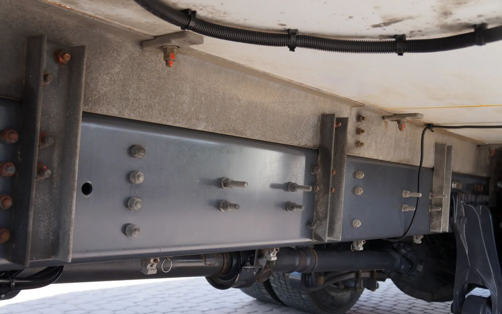 Camión frigorífico Scania P280 Euro 6 18 TON CHŁODNIA 16 PALET NISKI PRZEBIEG: foto 8