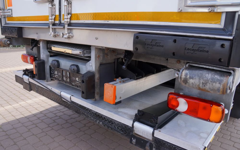 Camión frigorífico Scania P280 Euro 6 18 TON CHŁODNIA 16 PALET NISKI PRZEBIEG: foto 10