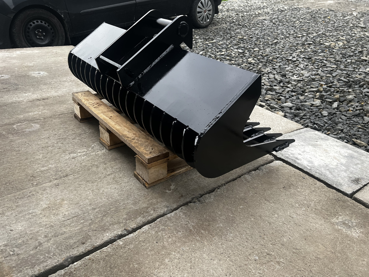 Łyżka skarpowa ażurowa, grabie 120cm 2,6-3,5t - Cazo para excavadora para Cazo para excavadora: foto 4 Łyżka skarpowa ażurowa, grabie 120cm 2,6-3,5t - Cazo para excavadora para Cazo para excavadora: foto 4