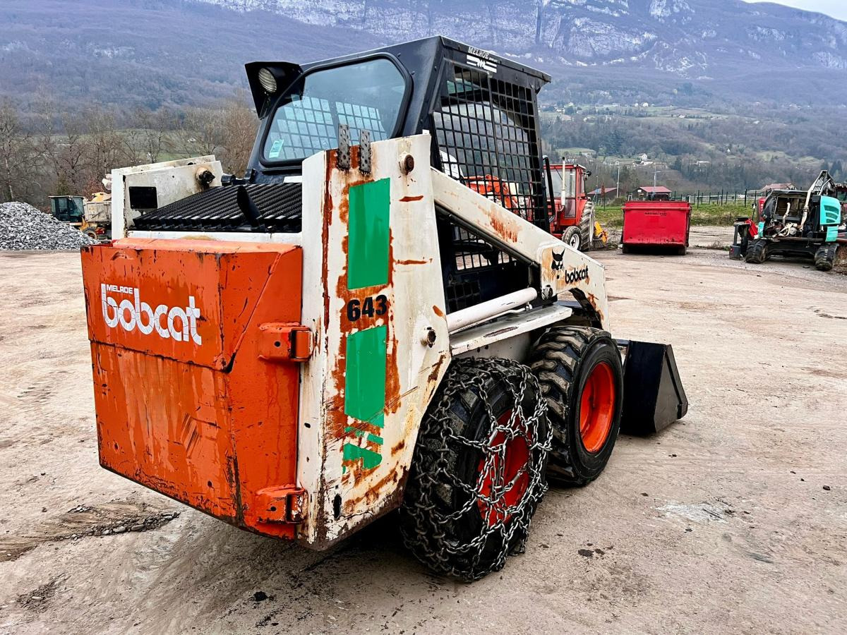 Bobcat 643 Mini-chargeur avec balayeuse et godet - Minicargadora: foto 5 Bobcat 643 Mini-chargeur avec balayeuse et godet - Minicargadora: foto 5