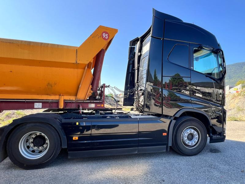 Volvo FH16 750cv 4x2 Cabine Glob Hydraulique - Cabeza tractora: foto 4 Volvo FH16 750cv 4x2 Cabine Glob Hydraulique - Cabeza tractora: foto 4