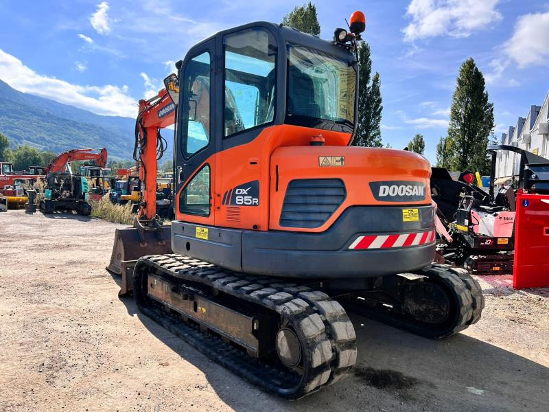 Doosan DX85R-3 PELLE A CHENILLES 8,5T PELLE A CHENILLES 8,5T - Excavadora de cadenas: foto 3 Doosan DX85R-3 PELLE A CHENILLES 8,5T PELLE A CHENILLES 8,5T - Excavadora de cadenas: foto 3