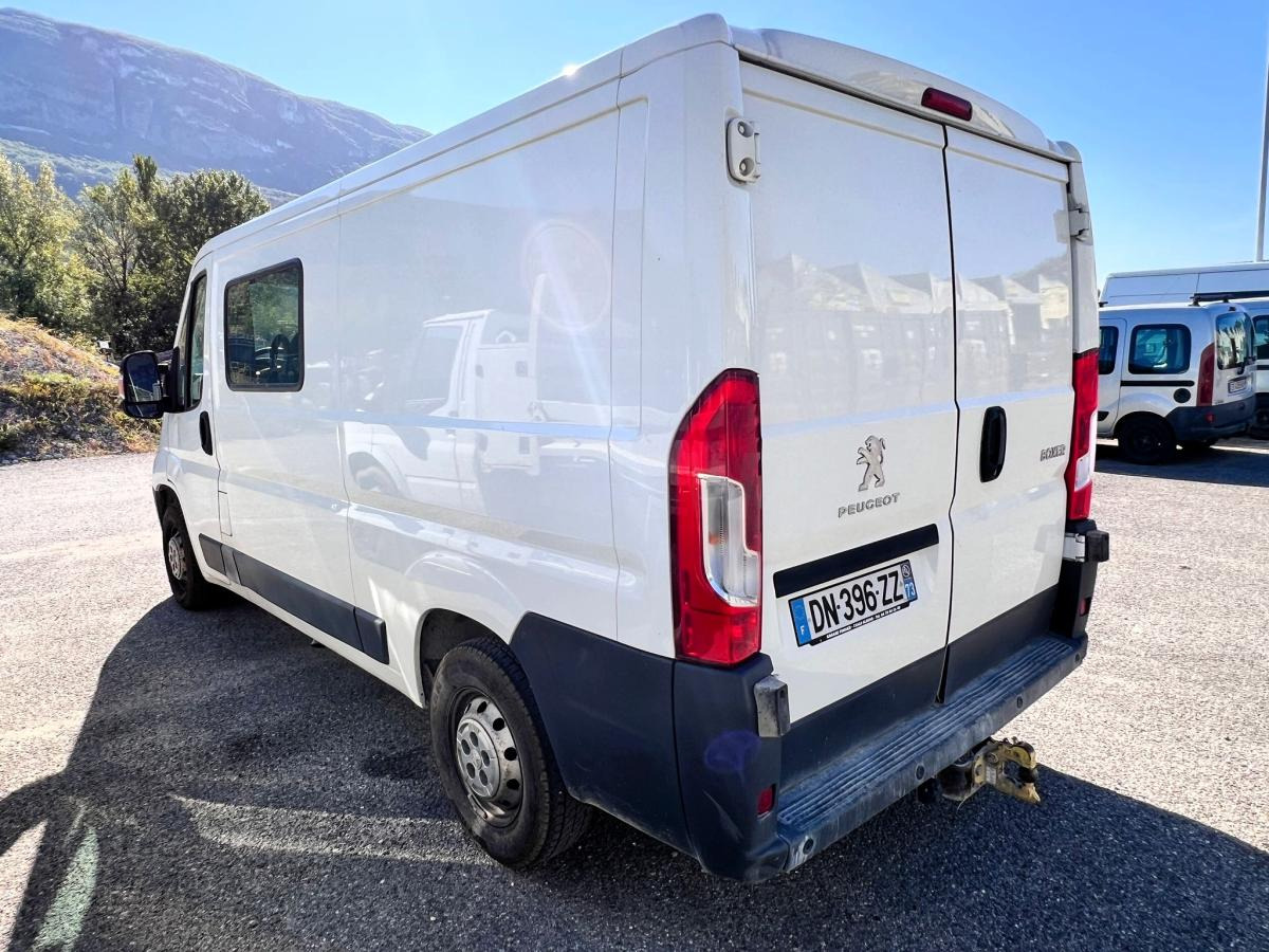 Peugeot Boxer 2 2,2L HDI 130 L2H1 - Furgón: foto 5 Peugeot Boxer 2 2,2L HDI 130 L2H1 - Furgón: foto 5