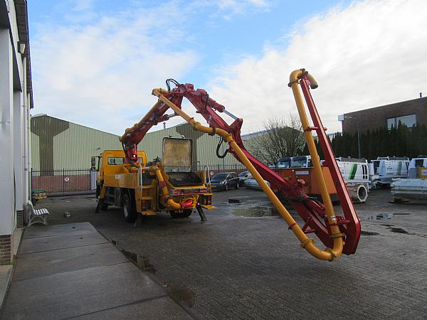 PUTZMEISTER M20.4 - MB 1929 4x2 - Camión bomba de hormigón: foto 3 PUTZMEISTER M20.4 - MB 1929 4x2 - Camión bomba de hormigón: foto 3