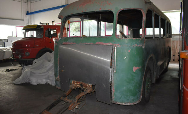 Autobús Setra S 8 inkl. Anhänger: foto 17