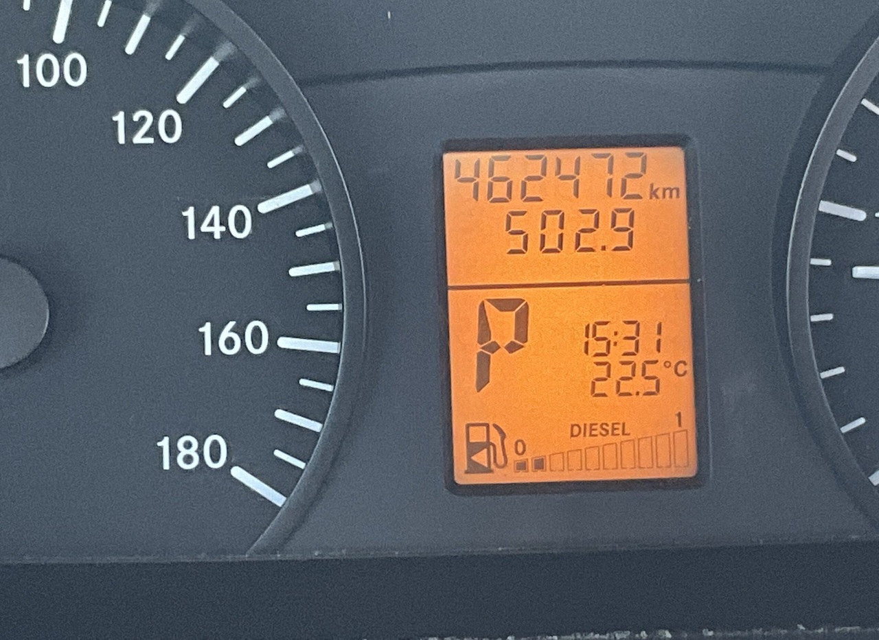 Arrendamiento de Mercedes-Benz 519 CDI Sprinter Mercedes-Benz 519 CDI Sprinter: foto 19 Arrendamiento de Mercedes-Benz 519 CDI Sprinter Mercedes-Benz 519 CDI Sprinter: foto 19