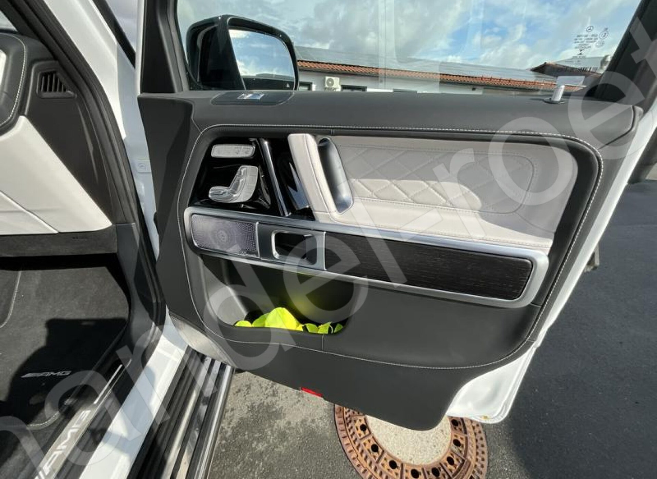 SUV/ Todoterreno Mercedes-Benz G 63 AMG 4x42 G -Modell: foto 12 SUV/ Todoterreno Mercedes-Benz G 63 AMG 4x42 G -Modell: foto 12
