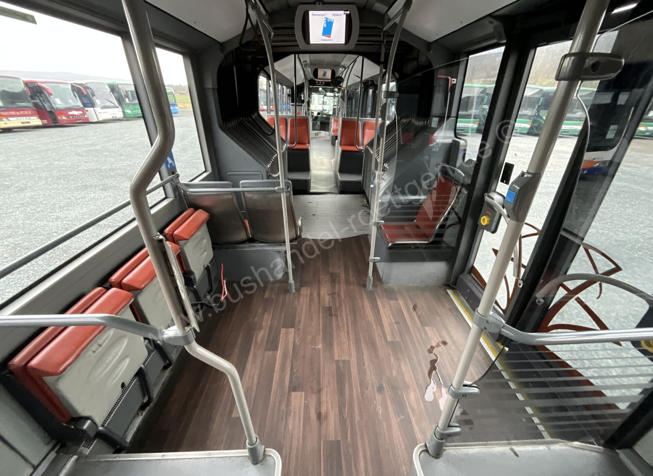 Foto del interior 2: Autobús articulado Mercedes-Benz O 530 G Citaro