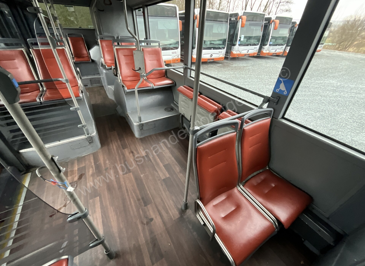 Foto del interior 1: Autobús articulado Mercedes-Benz O 530 G Citaro
