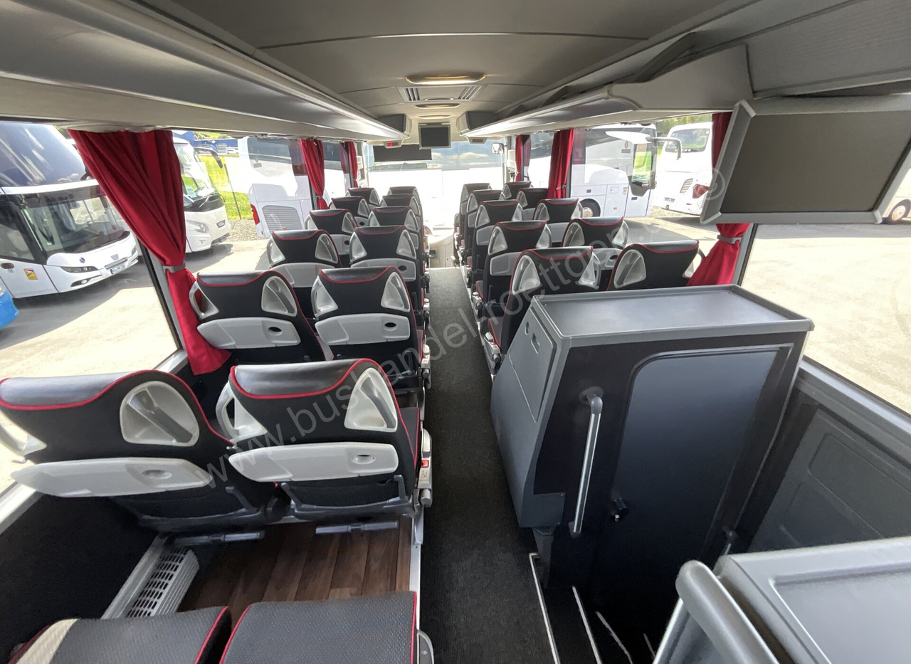 Arrendamiento de Mercedes-Benz Tourismo RHD-M Mercedes-Benz Tourismo RHD-M: foto 16 Arrendamiento de Mercedes-Benz Tourismo RHD-M Mercedes-Benz Tourismo RHD-M: foto 16