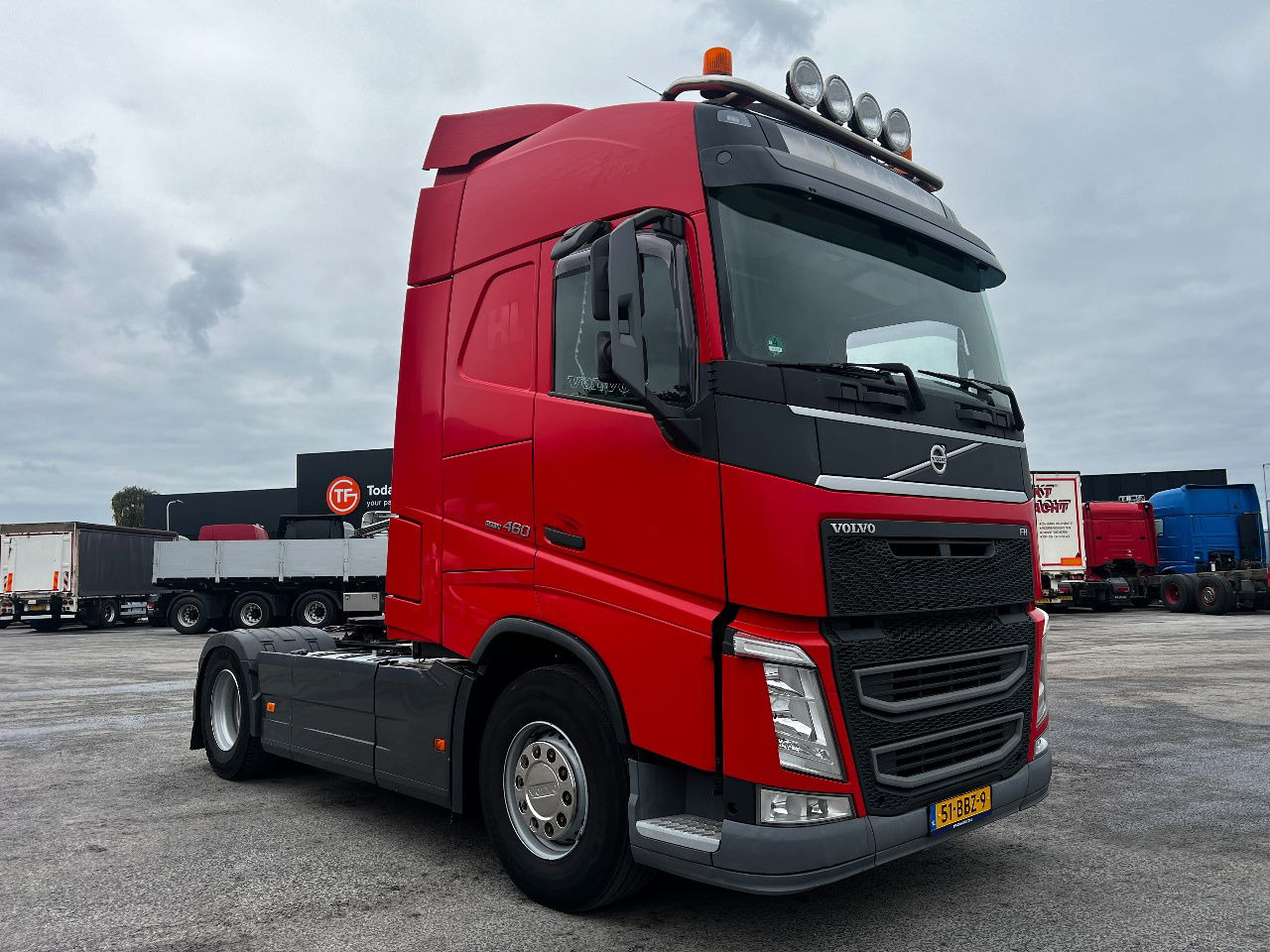 Volvo FH 460 Globe, Hydraulic, Euro 6 - Cabeza tractora: foto 2 Volvo FH 460 Globe, Hydraulic, Euro 6 - Cabeza tractora: foto 2